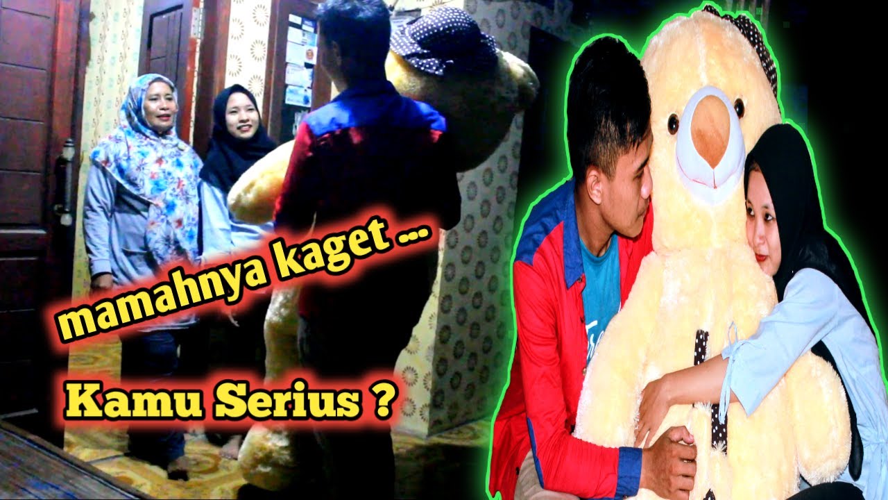 BELI BONEKA SUPER BESAR UNTUK PACAR!. 