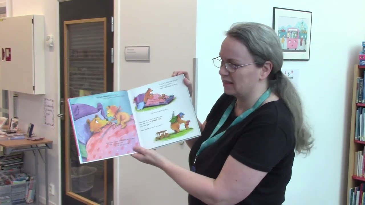 En arbeidsdag ved Averøy bibliotek