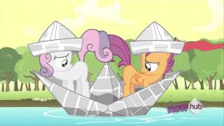 Sweetiebelle And Scootaloo Try To Do Something With The School Newspaper