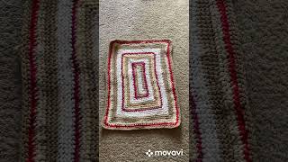 Прямоугольный коврик из старых трикотажных вещей крючком. #вязание #коврикизстарья