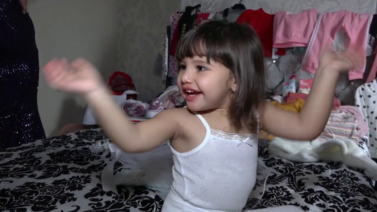 Svaty Krst Amelia Rose Pechova