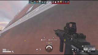 Tom Clancy's Rainbow Six Siege play it like a champ