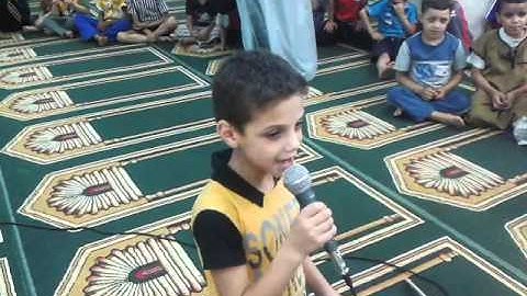 سورة النصر بصوت مصطفى امام