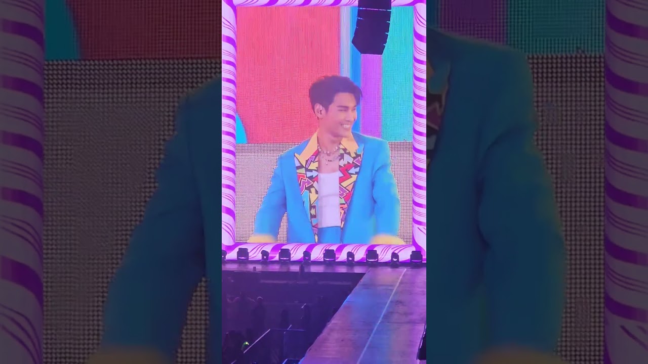 อาโปโชว์เพลง Stand by หล่อ (โดนัทยังมีรู) @ KINN PORSCHE WORLD TOUR 2023