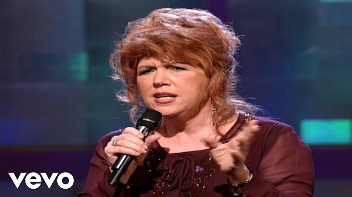 Cynthia Clawson - Turn Your Eyes Upon Jesus [Live]