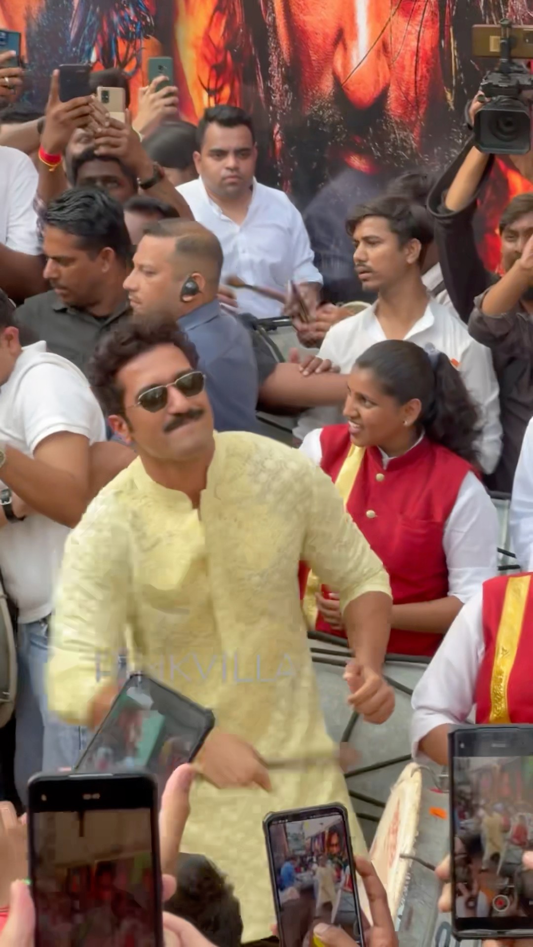 Vicky Kaushal’s Energy While Playing DHOL Is Unmatched?? #shorts #bollywood #trending