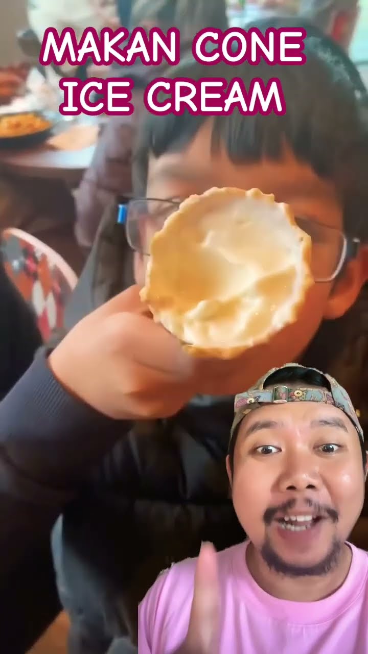 MAKAN CONE ICE CREAM DARI BAWAH!!!!? #shorts #shortsvideo #festival #icecream