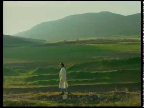remos ejercicio Λάμπης Λιβιεράτος - Κλέφτρα - Official Video Clip