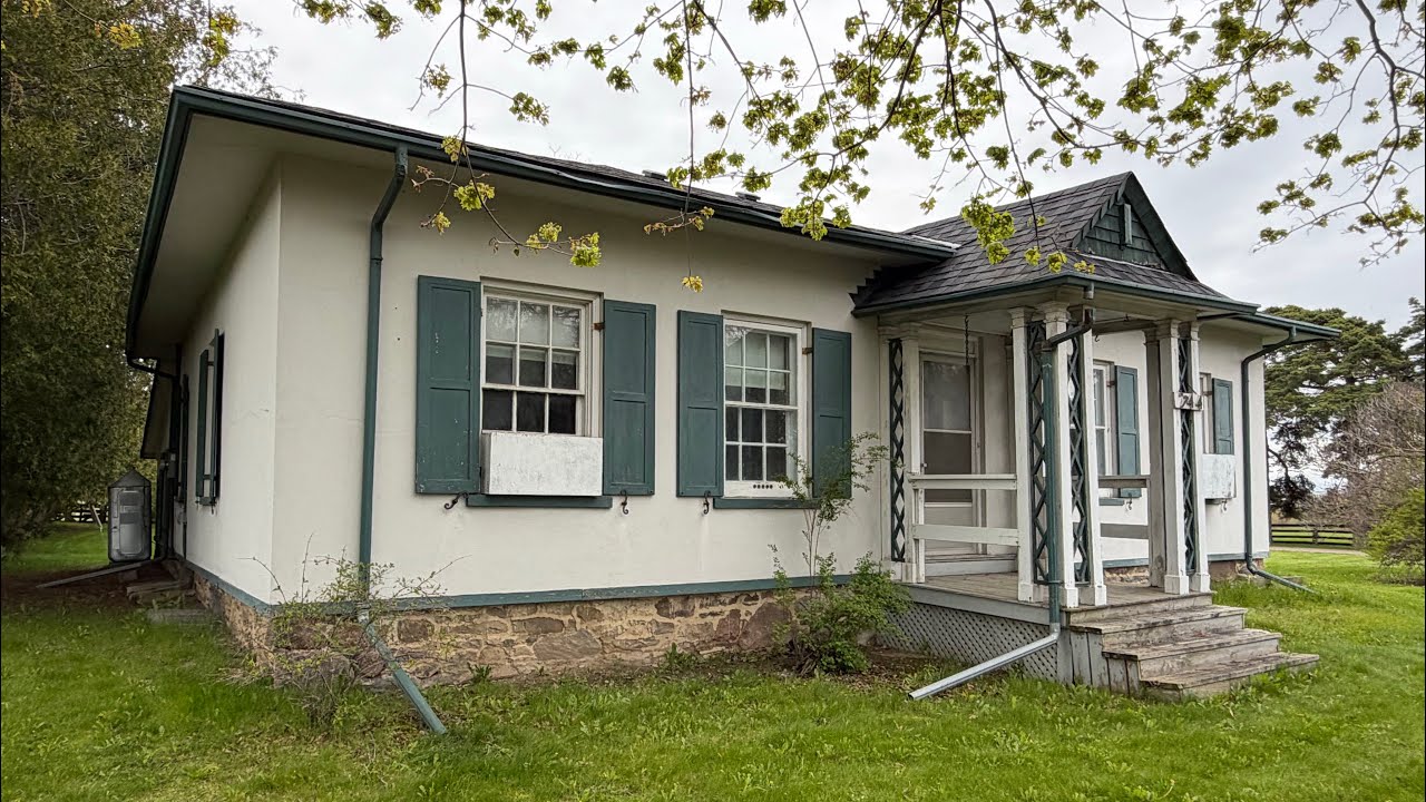 Exploring an ABANDONED 1830s Georgian style home left forgotten