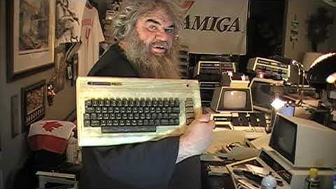 Commodore - Episode 325 - The Vic-20 1020 Enclosure Expander - David Bradley - C64 C128 Vic Vic20