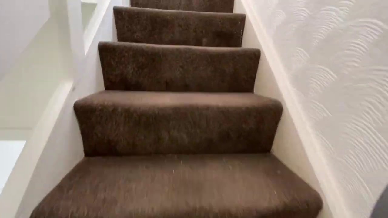 Dumbarton Road, Reddish YouTube