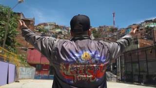 Conoce Medellín con Jhon Ferley Ciro, Graffitour en La Comuna 13