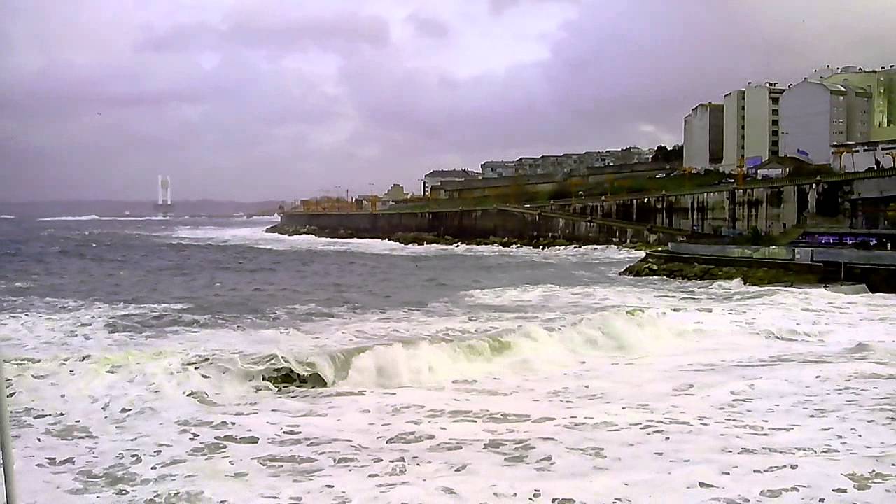 Oleaje en A Coruña. Playa de San Amaro. 3-3-2014.