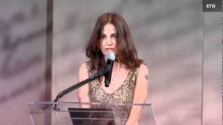 Kim Delaney's awkward speech at the Liberty Medal ceremony