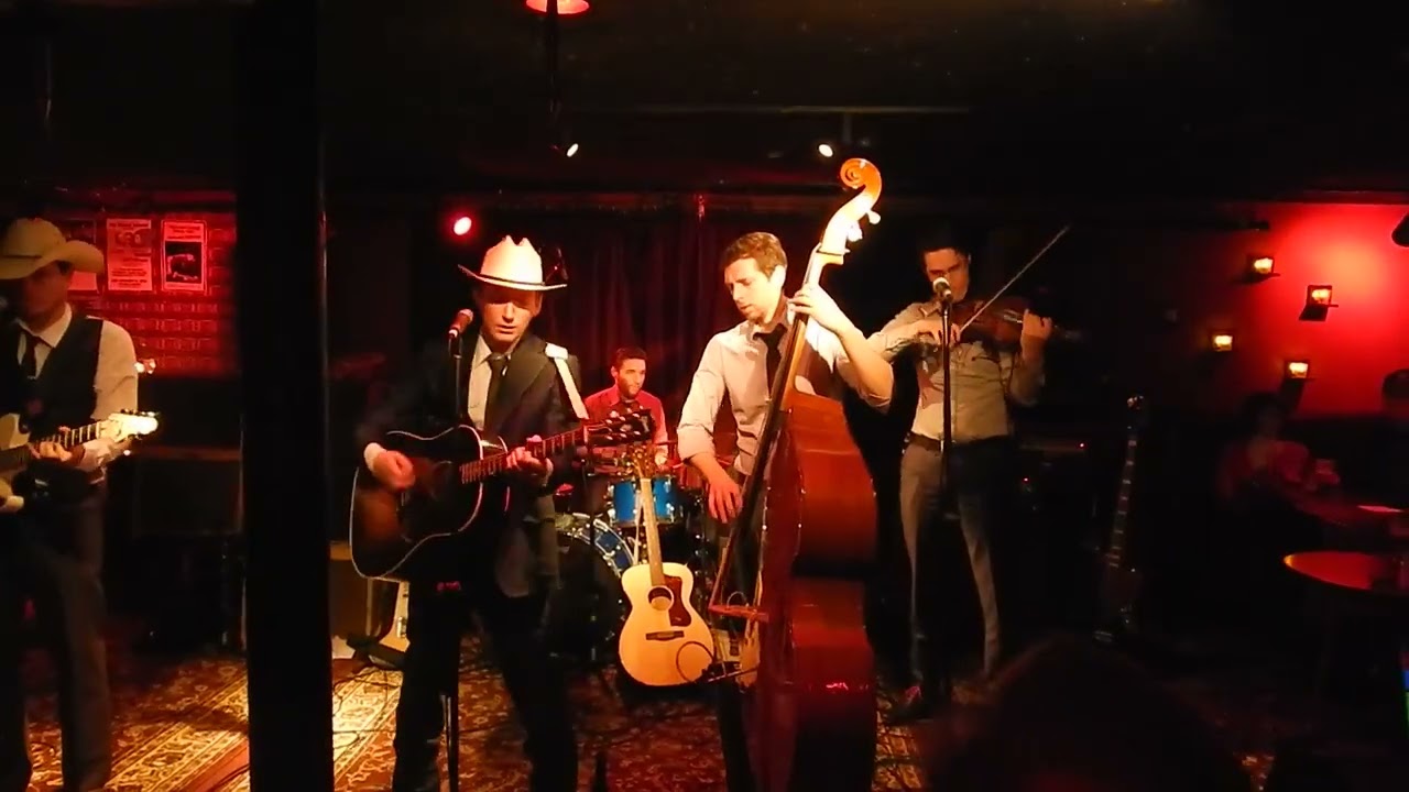 DSCN1249 - Root Cellar - 3Gs - Hank Williams New Years Day Tribute Show