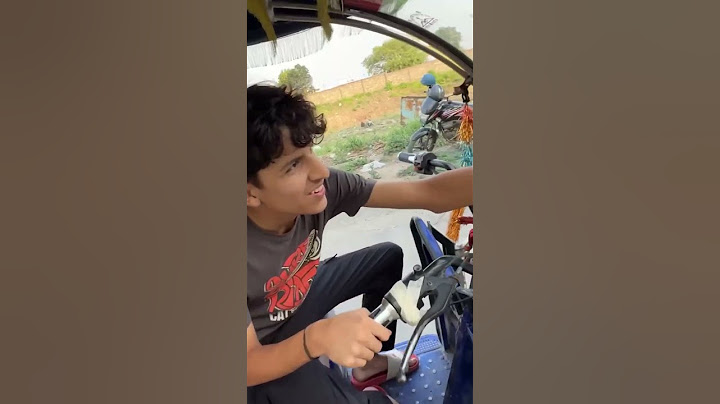 Piyush Ne Rickshaw Chala Diya