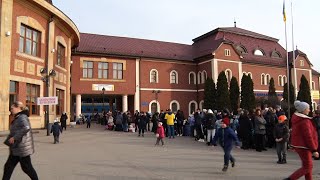 Безкоштовні та цілодобові: в Ужгороді курсують рейси до державних кордонів Закарпаття