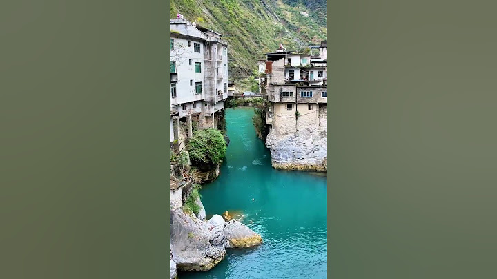 小桥流水人家，推窗即可钓鱼，夜晚伴着流水声沉睡，这样的地方你喜欢吗？ 小桥流水人家  美在山水间