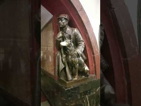 Волшебные Места Москвы. Станция Площадь Революции.