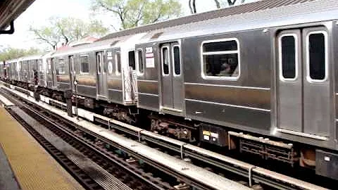Times Square-bound 7 train leaving Mets - Willets Point