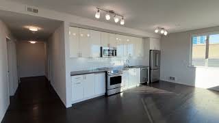 2B / 2B Corner Apt 00W-554