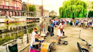 DR. PHIL HARMONIC "My Sugar" - Fantastic Street Music at James-Simon-Park Berlin