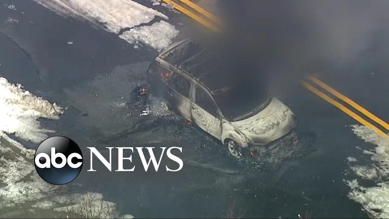 Deadly nor'easter drops more than 2 feet of snow in parts of Northeast