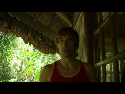 Ashtanga Yoga Shoulderstand (Pt:2) Why use a Pad in Shoulderstand; David Garrigues Asana Kitchen