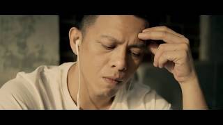 Video thumbnail of "GLENN SEBASTIAN - SAMPAI DI SINI (Official Music Video)"