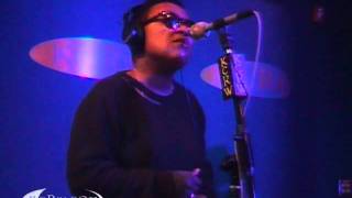 Meshell Ndegeocello performing &quot;Oysters&quot; on KCRW