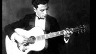 Video voorbeeld van "Nick Lucas Troubadours - Brown Eyes Why Are You Blue? 1925"