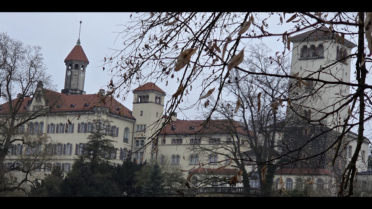 2. Wanderung zum Schloss Waldenburg. Lost Place Skissprungschanze. Glänzelmühle. Grünefelder Park.