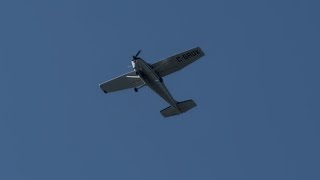 (Amazing Sound) Cessna 182P Skylane (C-GROX) touch and go flyby from YGK