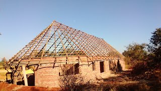 How To Build Thatch Roof Structures In Zimbabwe Part 1 For More Call Or App 0773974777 Or 0772389998
