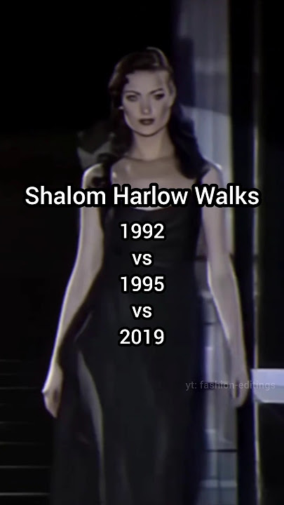 Shalom Harlow Walks #fashion #fashionshow #model #modeling #runway #runwayshow #runwaymodel