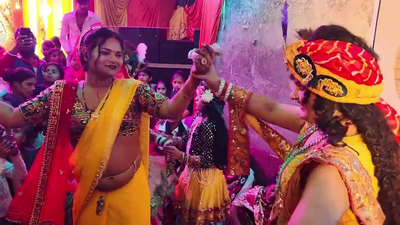 Ginette & Fransax - Varanasi Movie
