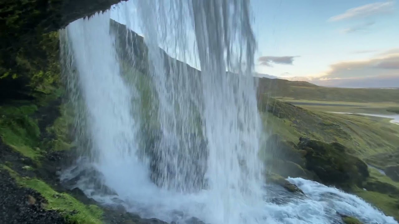 Selvallafoss (The Sheep's Waterfall)
