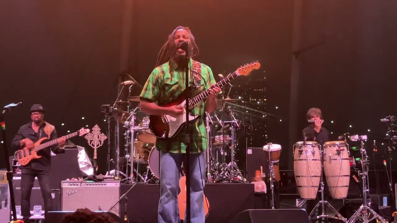 Ziggy Marley - Pier 17 NYC (09/24/2025) 01 of 04