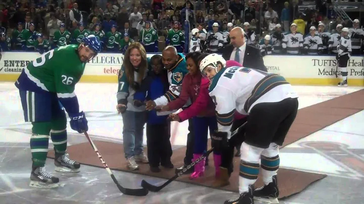 Kevin Faulk puck drop