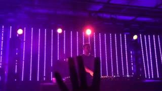 Grum - under your skin @ SAT montreal