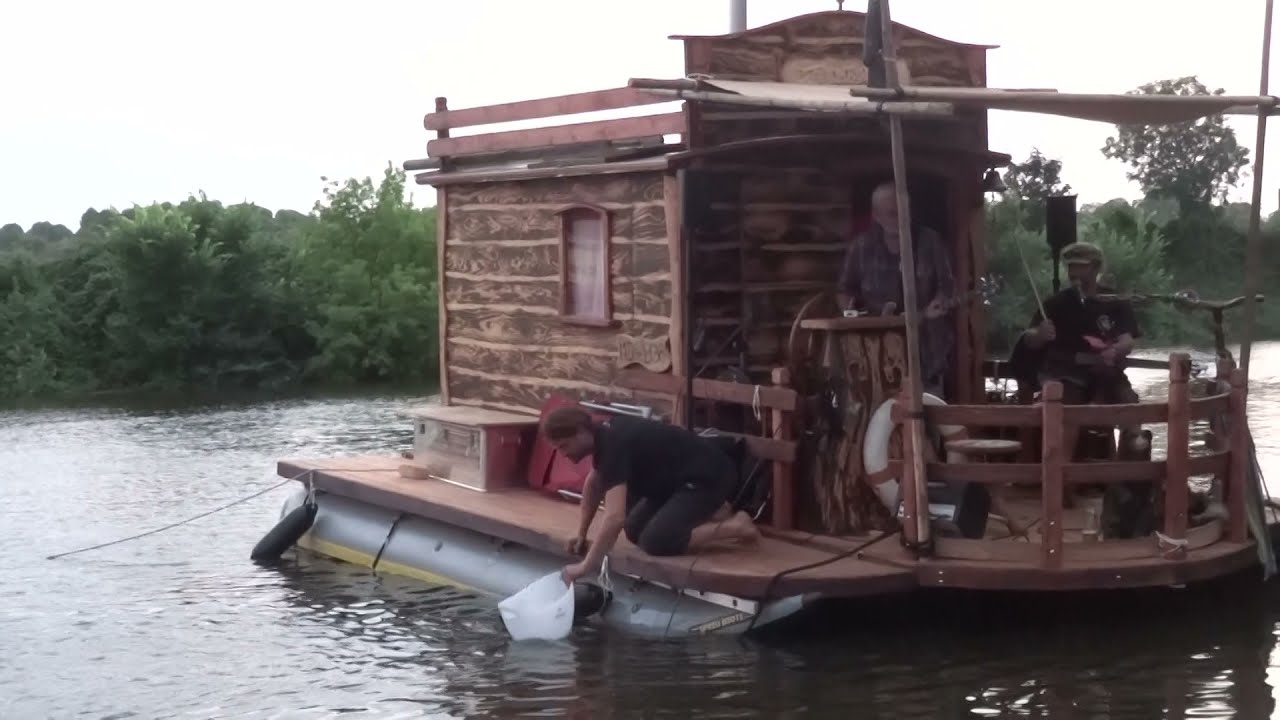 Driftwood Holly's Elbtour Teil 1 - Auftakt in Dresden - 