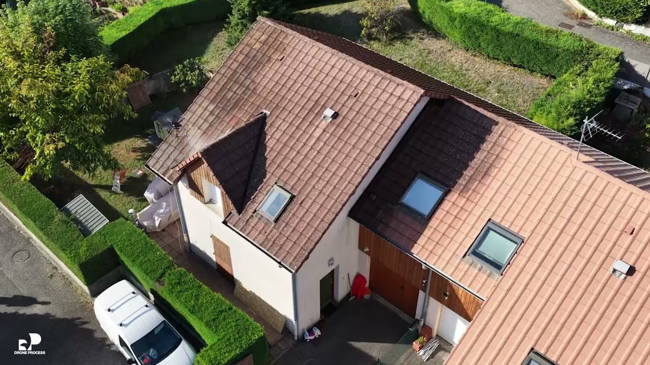 Nettoyage d’une toiture de 120 m² avec un produit bio-enzymatique