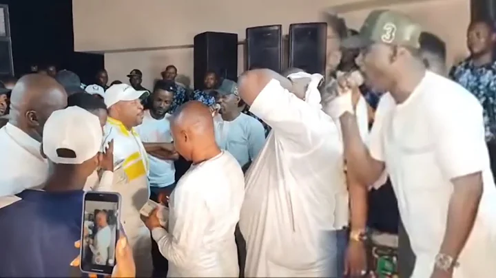 WOOOW! CASH FLOW AS WASIU ALABI PASUMA COMPETE DANCE WITH MC OLUOMO