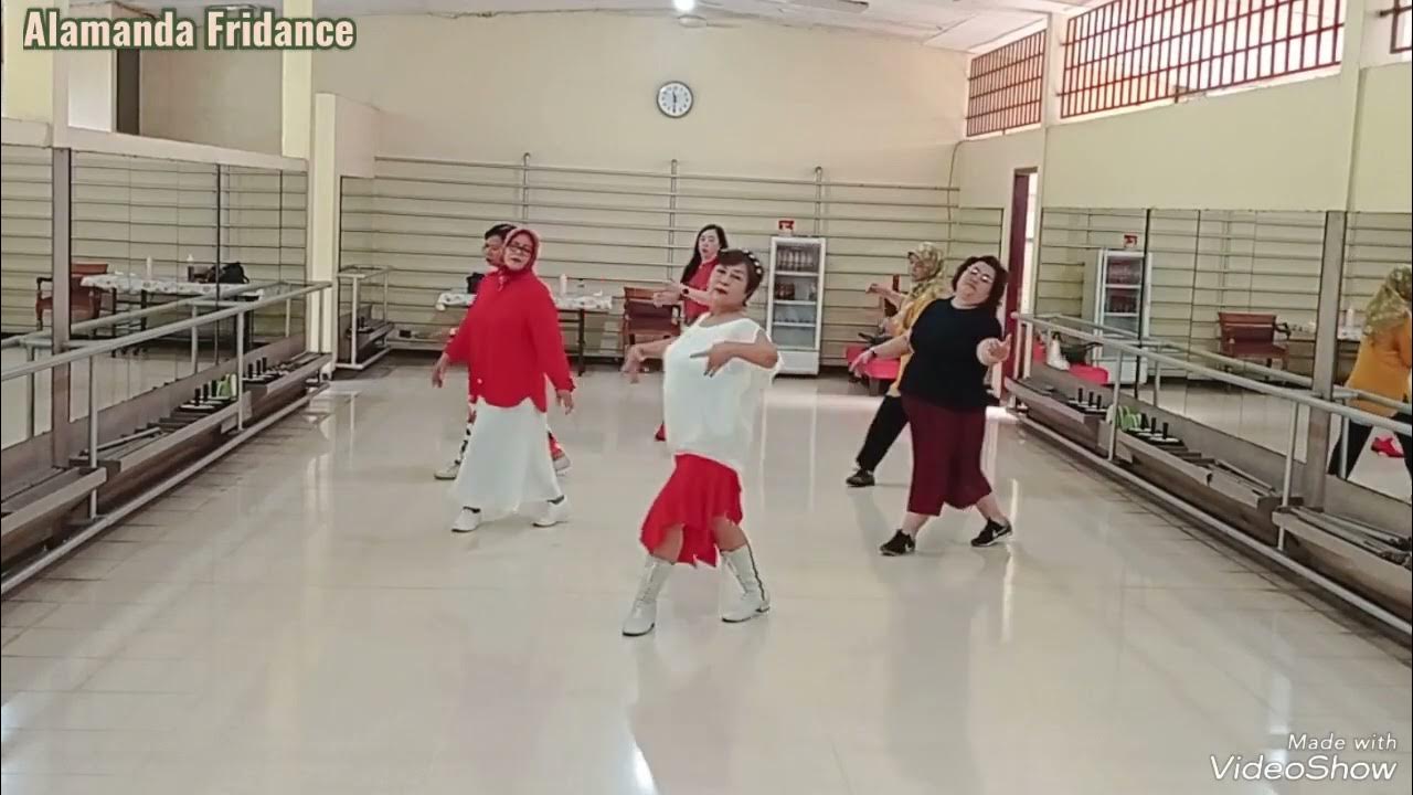 Line Dance - THERE GOES MY EVERYTHING (Choreo: Ayu Permana) Line Dance - THERE GOES MY EVERYTHING (Choreo: Ayu Permana)