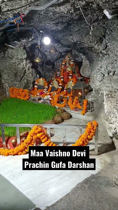 Maa Vaishno Devi Darshan Cave I Prachin Gufa I Mein Pardesi Hu Pehli Baar Aya Hu I Maa Ka Bhawan I