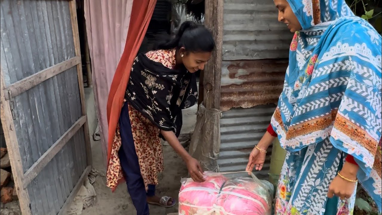 অ‘স‘হা‘য় মেঘনার মুখে হাঁসি ফোটালাম