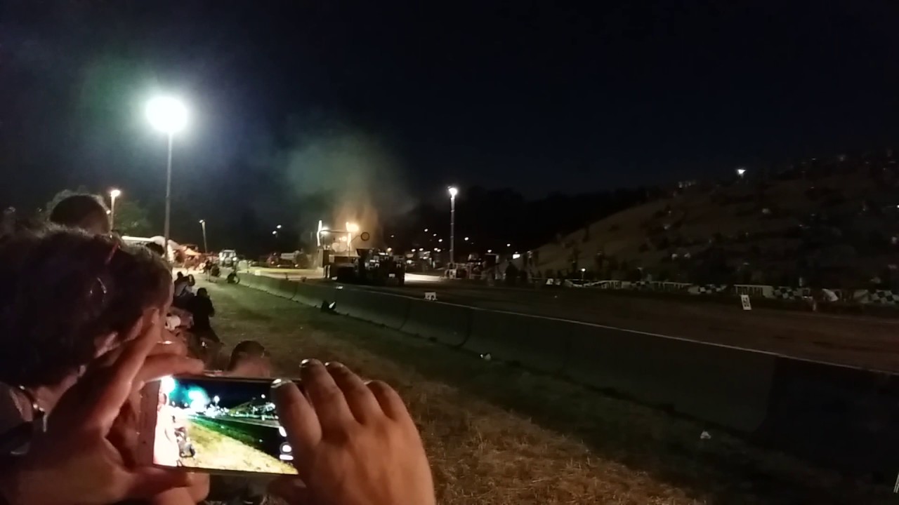 camera iphone 8 plus apk Tractor pulling Bologna 2017 tornado 2 @ qualifica libero 45