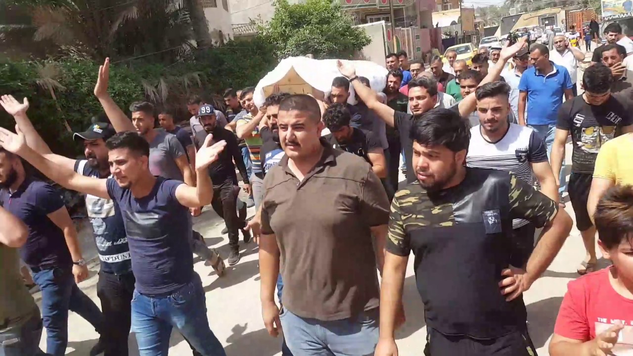 تشييع الشاب المغدور احمد منذر