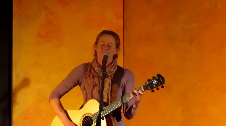 Robyn Martin - FARMERS DAUGHTER