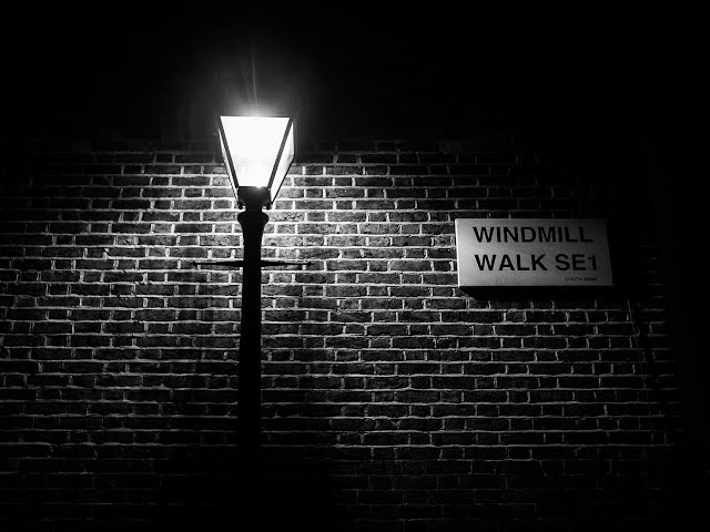 Night Photography | Street Lamps & Alleyways - Youtube